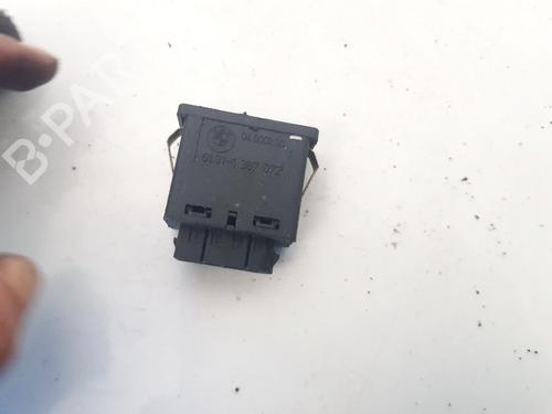 Switch BMW 5 (E34) 518 i | BP35520927I30 - Image 2