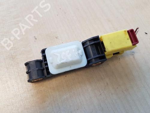 electronic-module-audi-a3-8p1-2003-2004-2005-2006-2007-2008-2009-2010-2011-2012-2013-33504039 main image