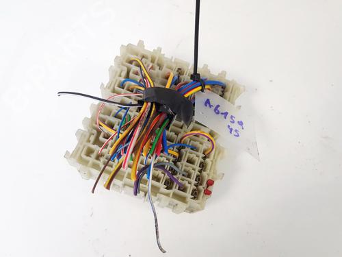 Used Fuse box Fuse box FORD GALAXY II (WA6) 2.0 TDCi (140 hp) 33089003 33089003