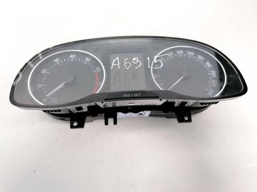 Used Instrument cluster Instrument cluster 35548449 35548449