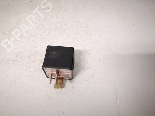 Electronic sensor AUDI 80 B4 Saloon (8C2) 1.9 TDI | BP39232516M84 - Image 3