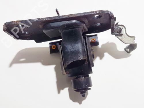 Used Engine mount Engine mount TOYOTA RAV 4 III (_A3_) 2.2 D 4WD (ALA30_, ALA30R) (136 hp) 33106698 33106698