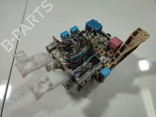Used Fuse box Fuse box 32555578 32555578