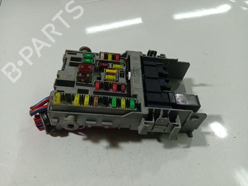 Used Fuse box Fuse box 36760189 36760189