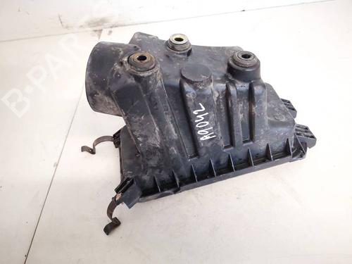 Used Air filter box Air filter box TOYOTA YARIS VERSO (_P2_) 1.3 (NCP20_, NCP22_, NCP20R, NCP22R) (84 hp) 35304174 35304174