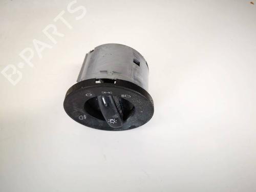 Used Switch Switch SKODA OCTAVIA II (1Z3) 1.6 TDI (105 hp) 34959840 34959840