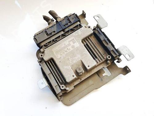 Used Engine control unit (ECU) Engine control unit (ECU) 36830008 36830008