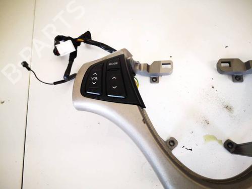 Steering wheel controls HYUNDAI i30 (FD) 1.6 CRDi | BP34978325E15 - Image 2
