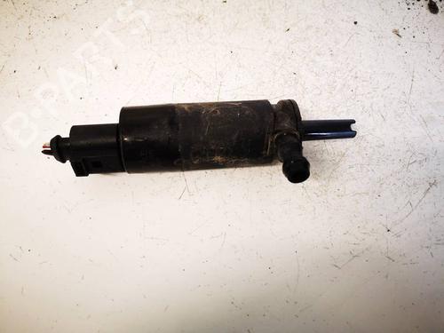 Used Washer pump Washer pump MERCEDES-BENZ E-CLASS (W212) E 200 CDI / BlueTEC (212.005, 212.006) (136 hp) 36524257 36524257