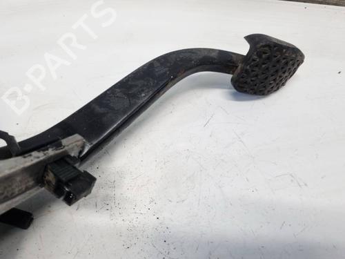 Pedal BMW 1 Convertible (E88) 118 d | BP34790992I4 - Image 2
