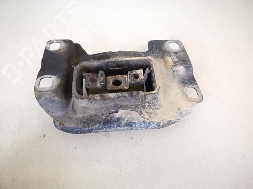 Used Engine mount VOLVO V50 (545) 2.0 D (136 hp) 32950871