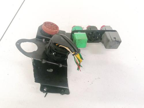 Used Fuse box Fuse box PEUGEOT 806 (221) 1.9 TD (92 hp) 32899594 32899594