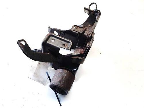 Used Support Support TOYOTA YARIS (_P9_) 1.4 D-4D (NLP90_, NLP90R) (90 hp) 32558634 32558634