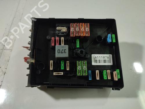 Used Fuse box SEAT ALTEA (5P1) 1.9 TDI (105 hp) 32534430