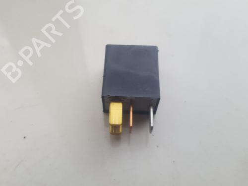 Used Electronic sensor Electronic sensor TOYOTA AVENSIS (_T25_) 2.0 D-4D (CDT250_, CDT250R) (116 hp) 33513451 33513451