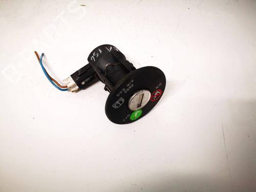 Used Switch Switch AUDI A6 C5 (4B2, 4B4) 2.5 TDI (150 hp) 33490091 33490091