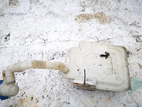 Used Windscreen washer tank Windscreen washer tank VW JETTA III (1K2) 1.6 FSI (115 hp) 35439785 35439785