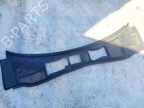 Used Scuttle panel Scuttle panel VW GOLF VI (5K1) 1.6 TDI (105 hp) 34751842 34751842