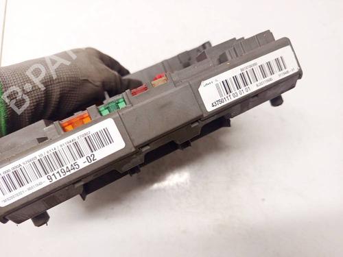 Used Fuse box Fuse box SUBARU LEGACY IV Estate (BP) 2.0 AWD (BP5) (138 hp) 33490042 33490042