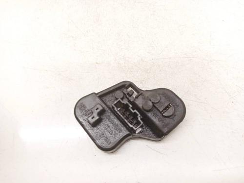 Used Lamp holder Lamp holder VW GOLF VI (5K1) 1.6 TDI (105 hp) 34751966 34751966