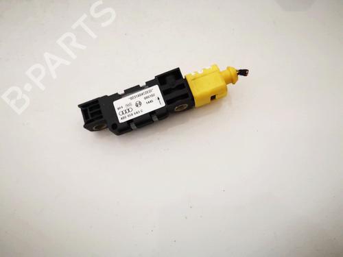 Used Electronic module Electronic module AUDI A6 C5 (4B2, 4B4) 2.5 TDI (155 hp) 32888920 32888920