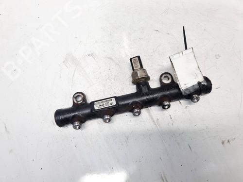 Used Injection rail Injection rail 35222996 35222996
