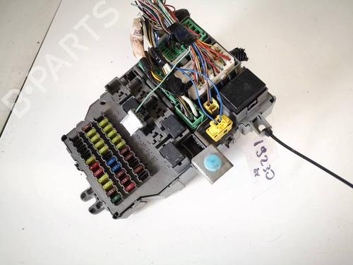 Used Fuse box Fuse box HONDA ACCORD VII (CL, CN) 2.2 i-CTDi (CN1) (140 hp) 32955704 32955704