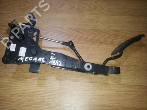 Used Pedal Pedal RENAULT MEGANE II (BM0/1_, CM0/1_) 1.4 16V (82 hp) 35704710 35704710