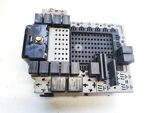 fuse-box-volvo-s80-i-184-1998-1999-2000-2001-2002-2003-2004-2005-2006-2007-2008-32625635 main image