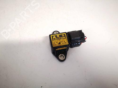 Used Electronic module Electronic module TOYOTA RAV 4 II (_A2_) 2.0 D 4WD (CLA20_, CLA21_, CLA20R, CLA21R) (116 hp) 32613563 32613563