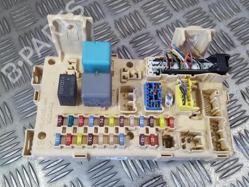 Used Fuse box Fuse box TOYOTA AVENSIS (_T25_) 2.0 D-4D (CDT250_, CDT250R) (116 hp) 33495029 33495029