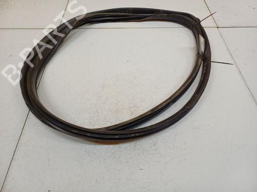 Gummiliste MAZDA 3 (BL) 2.2 MZR CD (BL10) | BP38580736C142 - Image 4