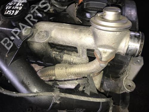 Used Intake manifold Intake manifold 35588893 35588893