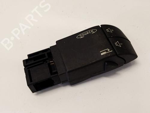 Used Steering wheel controls Steering wheel controls 34786826 34786826