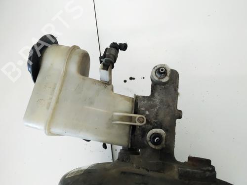 Used Brake master cylinder Brake master cylinder SAAB 9-3 (YS3F, E79, D79, D75) 2.2 TiD (125 hp) 35497896 35497896