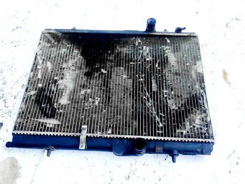 Used Water radiator Water radiator 35228009 35228009