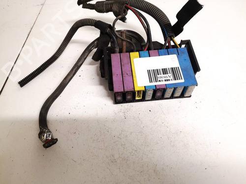 fuse-box-opel-zafira-a-mpv-t98-1999-2000-2001-2002-2003-2004-2005-2006-32614543 main image