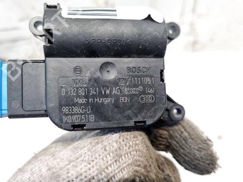 Electronic module SKODA OCTAVIA II (1Z3) 2.0 TDI | BP32584028M83 - Image 8