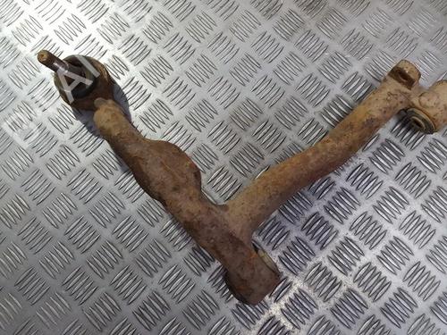 Used Right front steering knuckle Right front steering knuckle 35676714 35676714