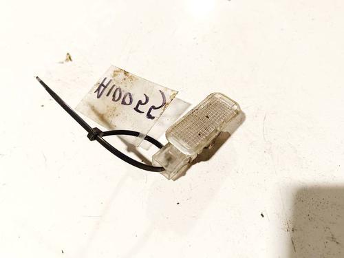 interior-roof-light-audi-a4-b5-8d2-1994-1995-1996-1997-1998-1999-2000-2001-35087972 main image