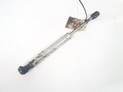 tailgate-lift-support-skoda-superb-i-3u4-2001-2002-2003-2004-2005-2006-2007-2008-35462643 main image