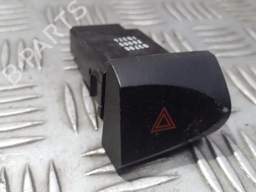 Used Warning switch Warning switch HYUNDAI SANTA FÉ I (SM) 2.0 (135 hp) 35704666 35704666