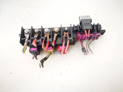 Used Fuse box Fuse box SKODA OCTAVIA I (1U2) 1.9 TDI (90 hp) 33071951 33071951