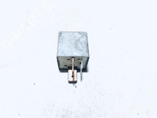 Used Electronic sensor Electronic sensor VW GOLF IV (1J1) 1.9 TDI (90 hp) 33105624 33105624