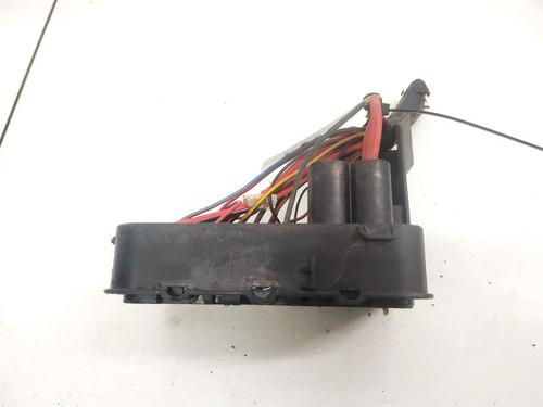 Used Fuse box Fuse box SKODA OCTAVIA II (1Z3) 1.9 TDI (105 hp) 32900859 32900859