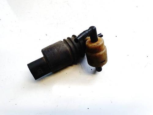 Used Washer pump Washer pump VW PASSAT B7 (362) 1.6 TDI (105 hp) 34899739 34899739