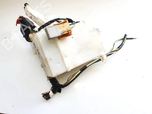 Used Fuse box Fuse box TOYOTA AYGO (_B1_) 1.0 (KGB10_, KGB10R) (68 hp) 32939468 32939468