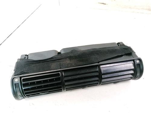 air-vent-audi-a4-b5-8d2-1994-1995-1996-1997-1998-1999-2000-2001-32911617 main image