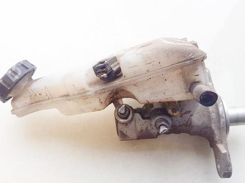 Used Brake master cylinder Brake master cylinder MITSUBISHI L100 / MINICAB Platform/Chassis (U6_T) 0.6 (48 hp) 35869767 35869767