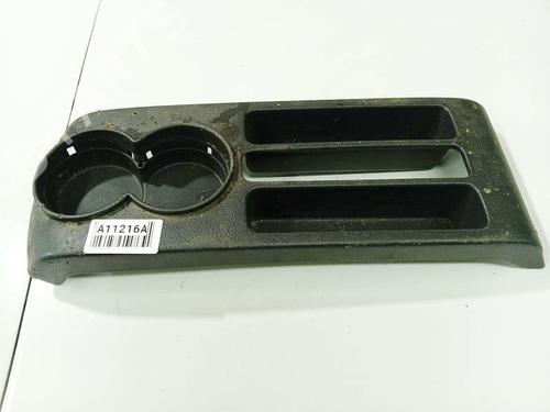 Used Cup/Object holder Cup/Object holder VW POLO IV (9N_, 9A_) 1.4 16V (75 hp) 34784842 34784842
